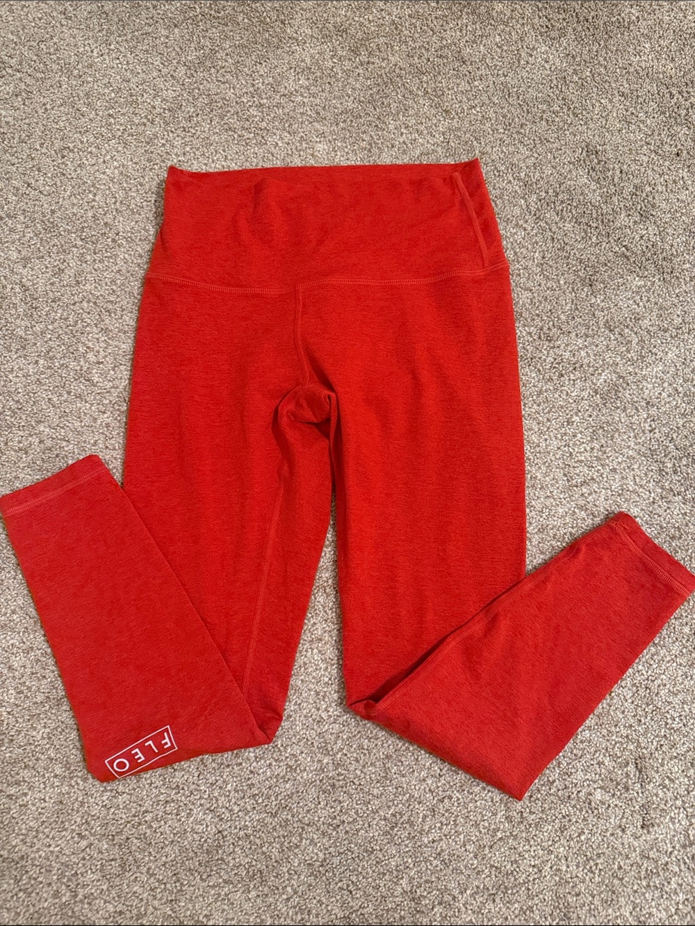 FLEO High-Waist Red Leggings